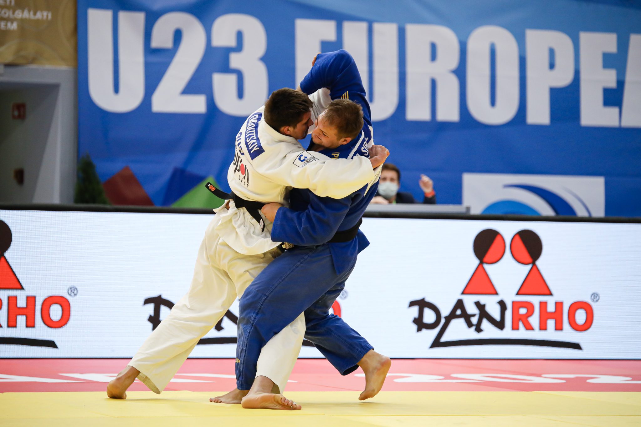 FINAL CONTEST PUSHES RUSSIA TO TOP OF MEDAL TABLE