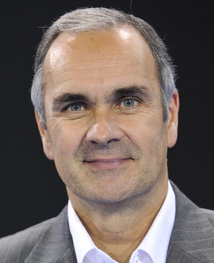 Dr. Peter Hidas