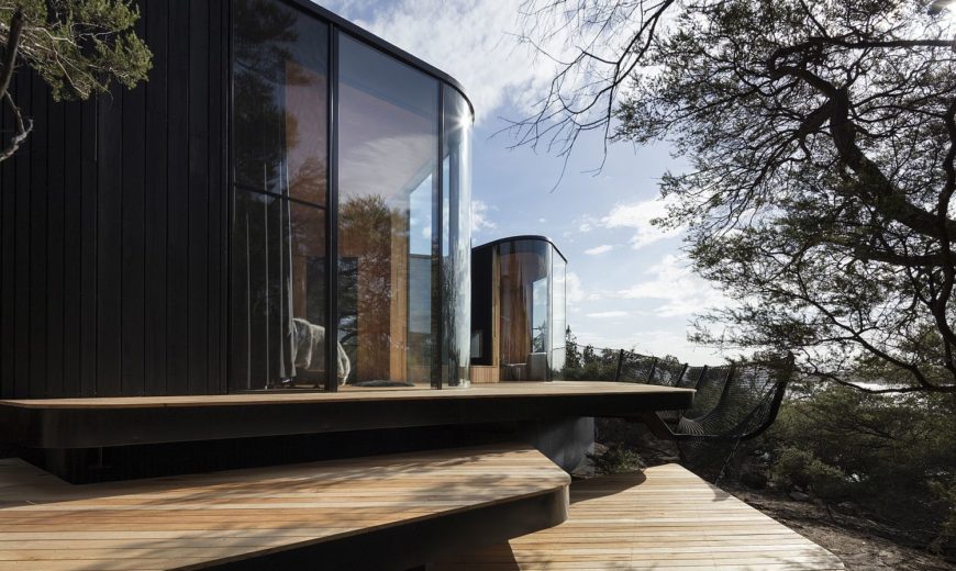 Imaginative Coastal Lodge in Tasmania Brings sustainability to Serene Lifestyle