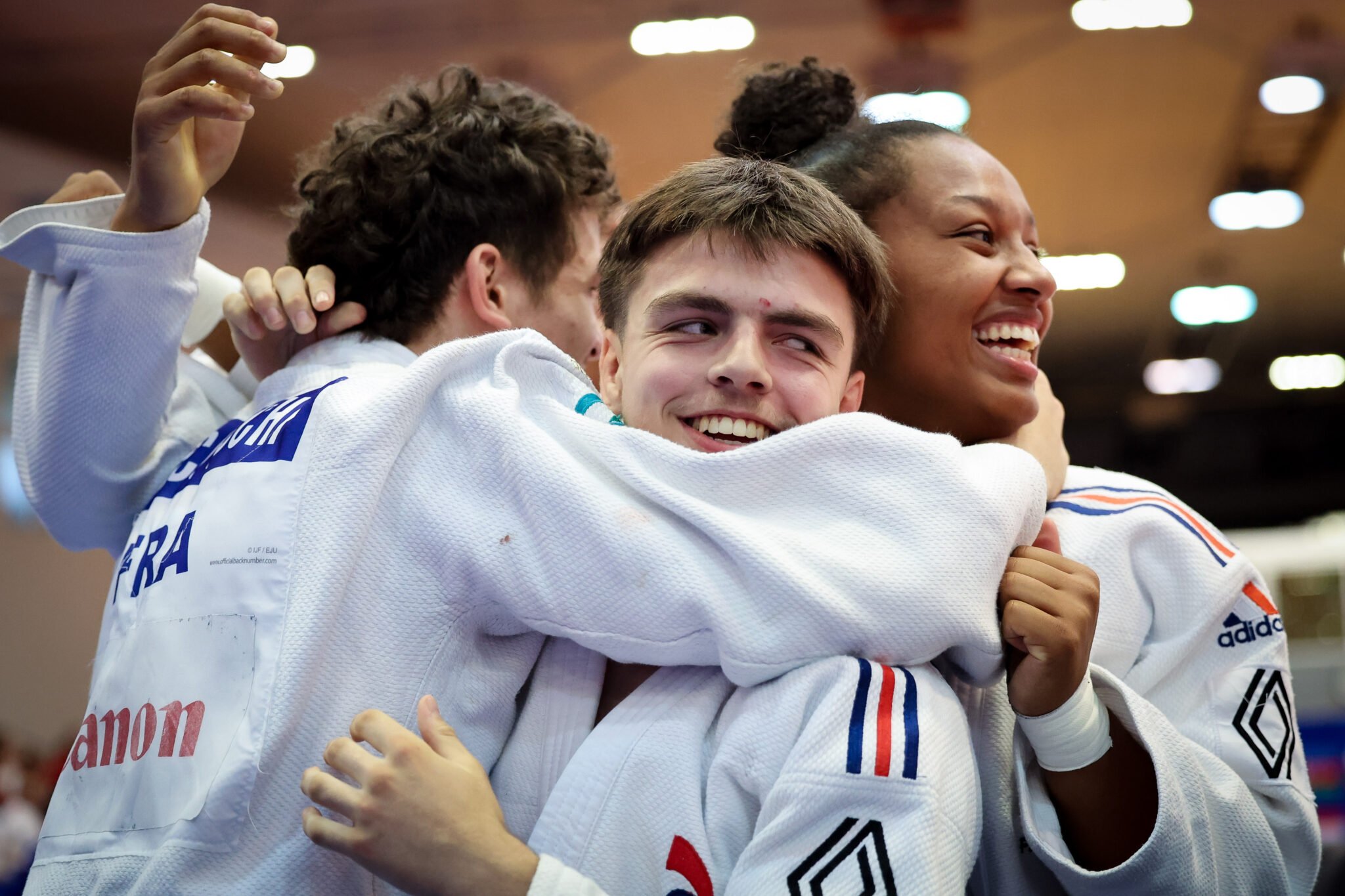 FRANCE TAKE ON TÜRKIYE FOR MIXED TEAMS TITLE