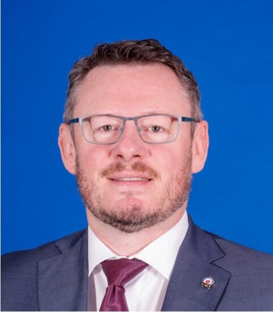 Dr. Martin POIGER