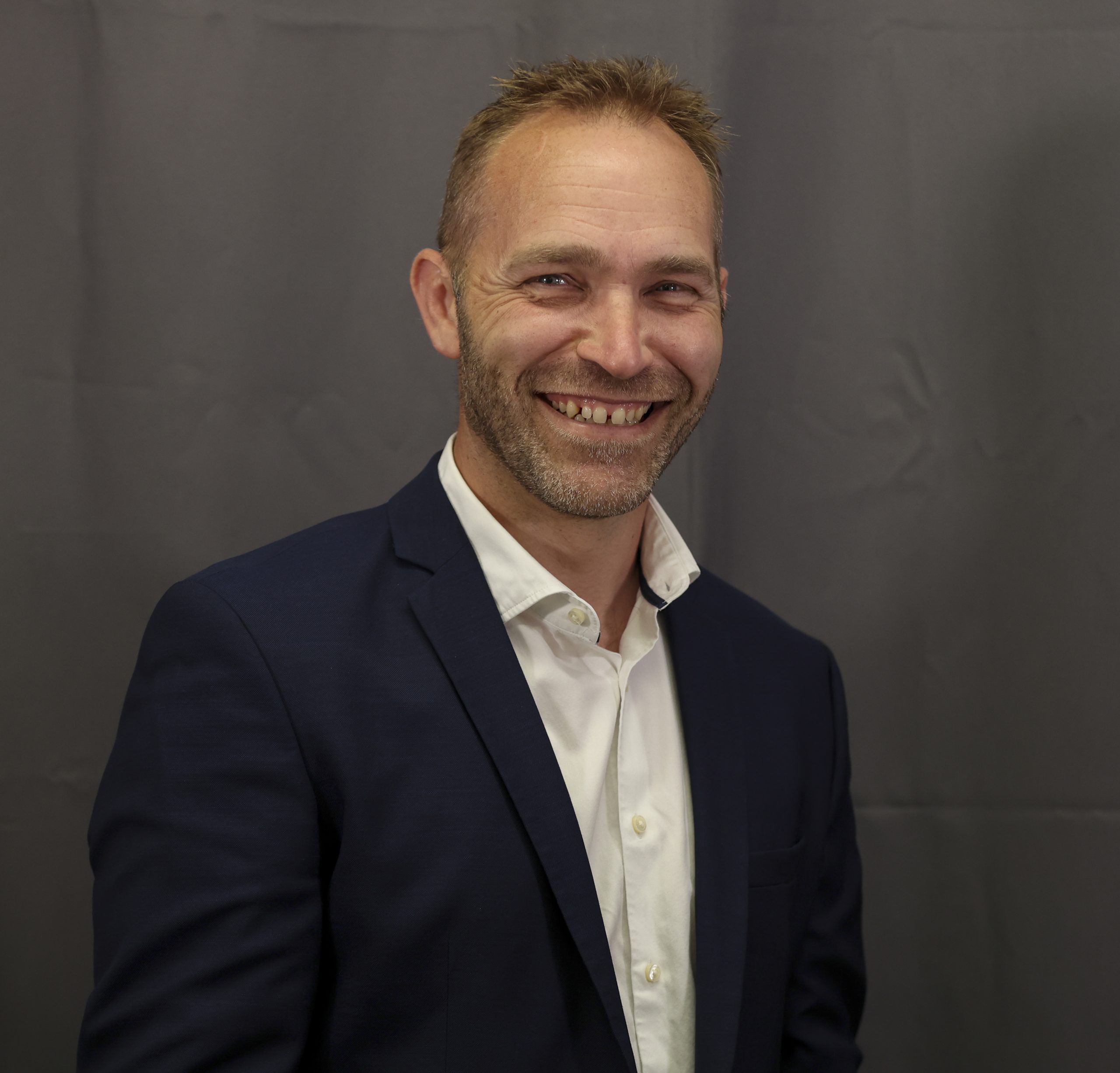 Mr. Sébastien BONTE