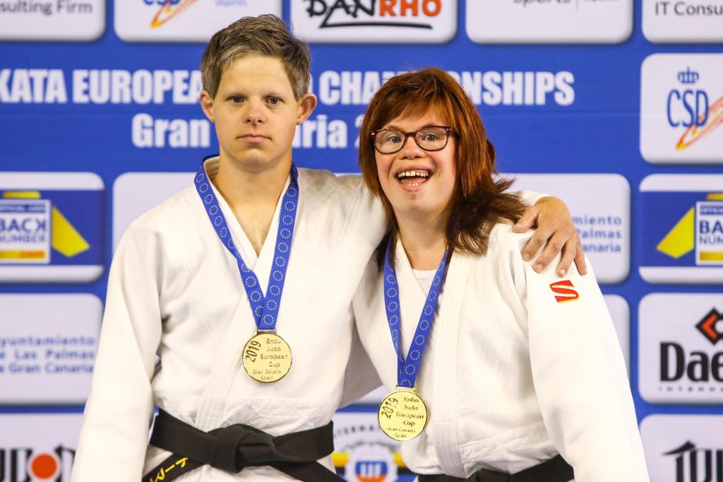 IMPRESSIVE SPECIAL NEEDS DEMONSTRATION IN KATA EUROPEAN CHAMPIONSHIPS